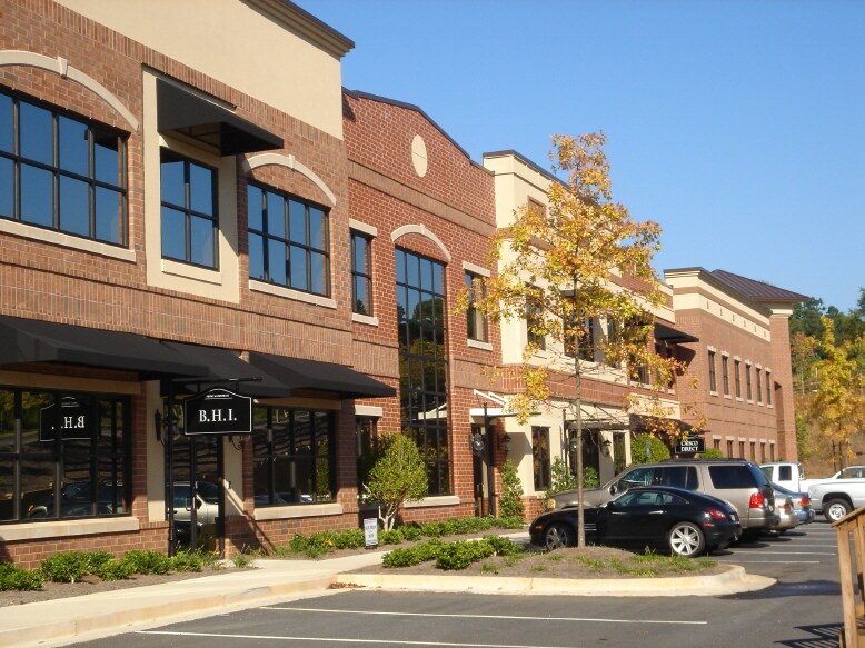 More Photos Of 6535 Shiloh Rd, Alpharetta Light Distribution For Sale