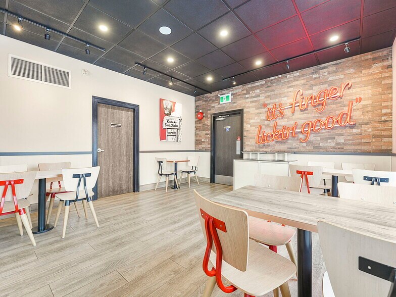 More Photos Of 51 Kaska Rd, Sherwood Park Fast Food For Sale