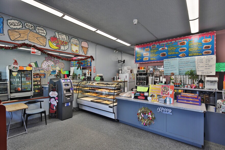 More Photos Of 4630 Whittier Blvd, Los Angeles General Retail For Sale