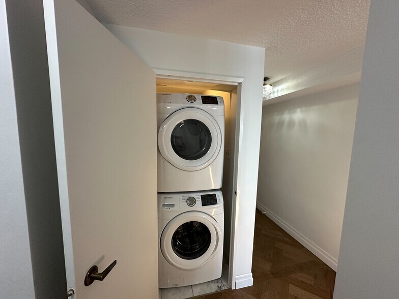 More Photos Of 375 King St N, Waterloo Apartments For Sale