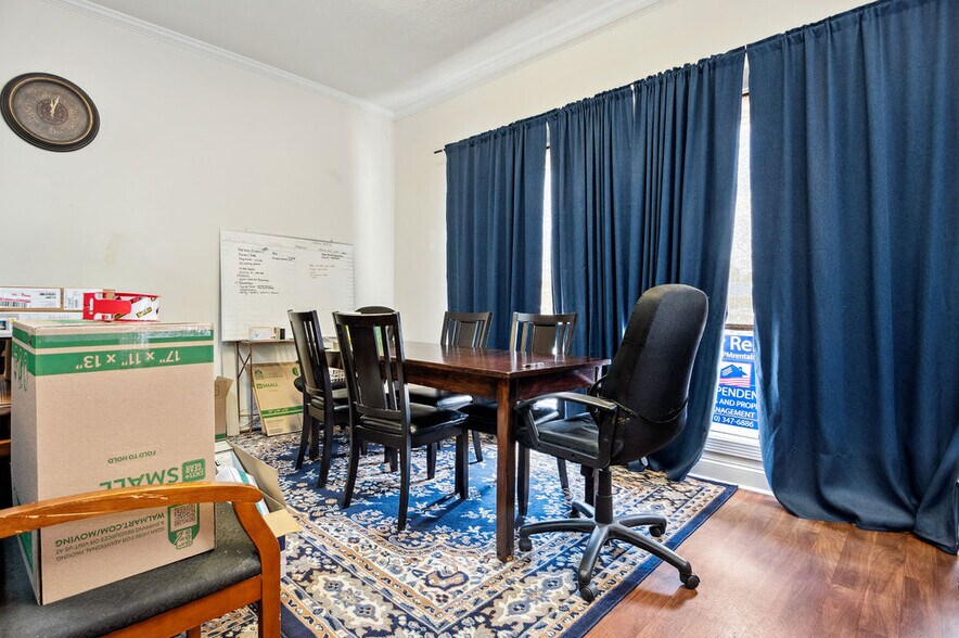 More Photos Of 1212-1216 Gum Branch Rd, Jacksonville General Retail For Sale