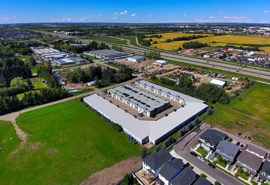 More Photos Of 9903 209 St NW, Edmonton Warehouse For Sale