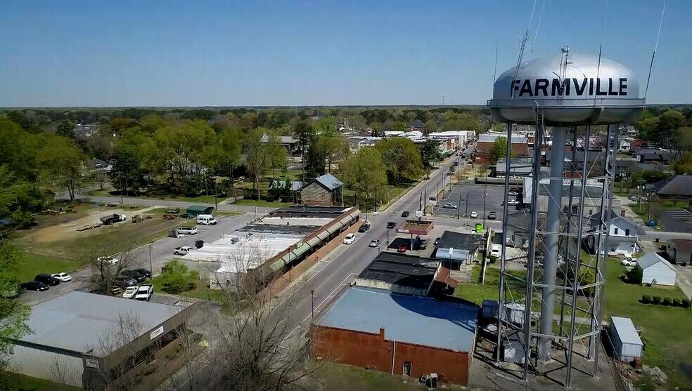 More Photos Of 3722 North Main St, Farmville General Retail For Sale