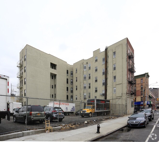 More Photos Of 148 Bruckner Blvd, Bronx Apartments For Lease