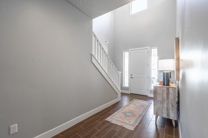 More Photos Of 278 2020 w, Hurricane Specialty For Sale