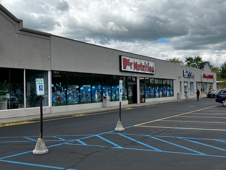 More Photos Of 109-117 E Route 59, Nanuet Freestanding For Lease