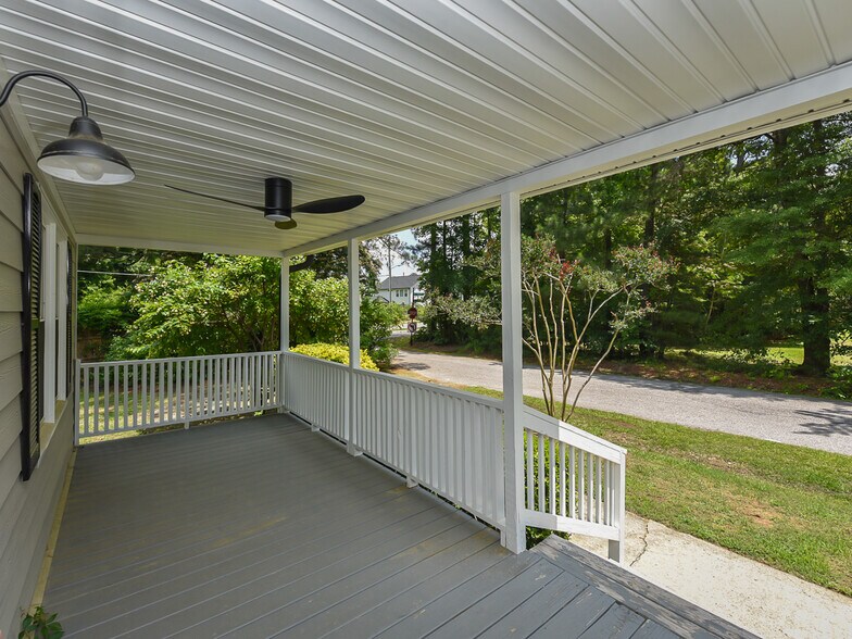 More Photos Of 225 Douglas St, Holly Springs Apartments For Sale