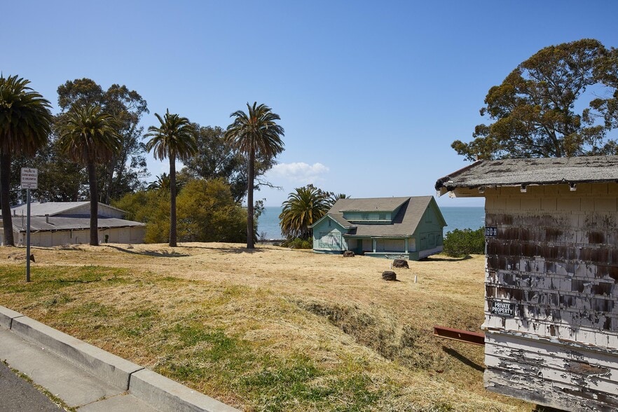 Primary Photo Of Railroad @ Promenade Street, Hercules Land For Sale