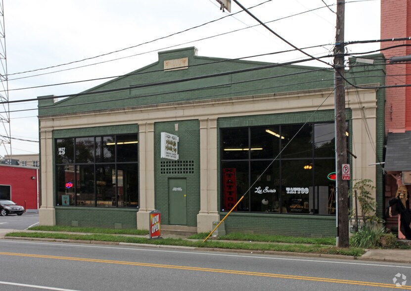 More Photos Of 1827 Spring Garden St, Greensboro Freestanding For Lease