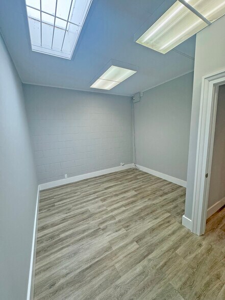 More Photos Of 62 Brookwood Ave, Santa Rosa Medical For Sale