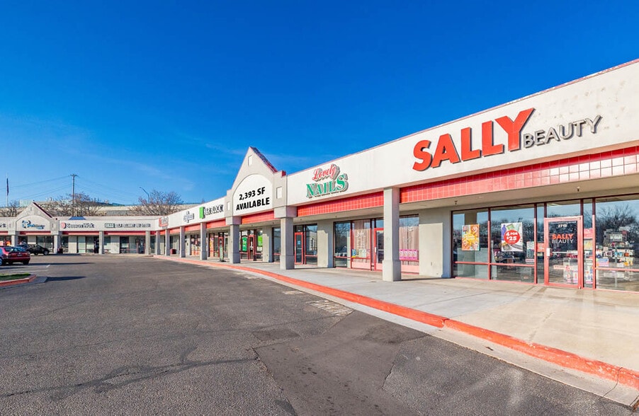 More Photos Of 2655-2789 S Broadway Ave, Boise Unknown For Lease