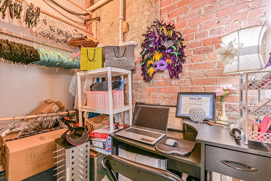 More Photos Of 2425 Strand St, Galveston Restaurant For Sale