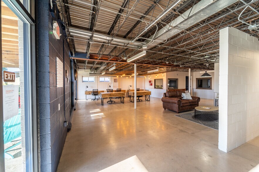 More Photos Of 3306 Kelley Dr, Cheyenne Office For Sale