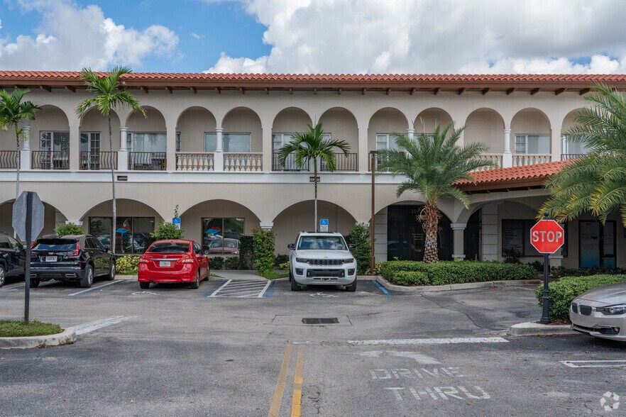 More Photos Of 1800 N Federal Hwy, Pompano Beach General Retail For Lease