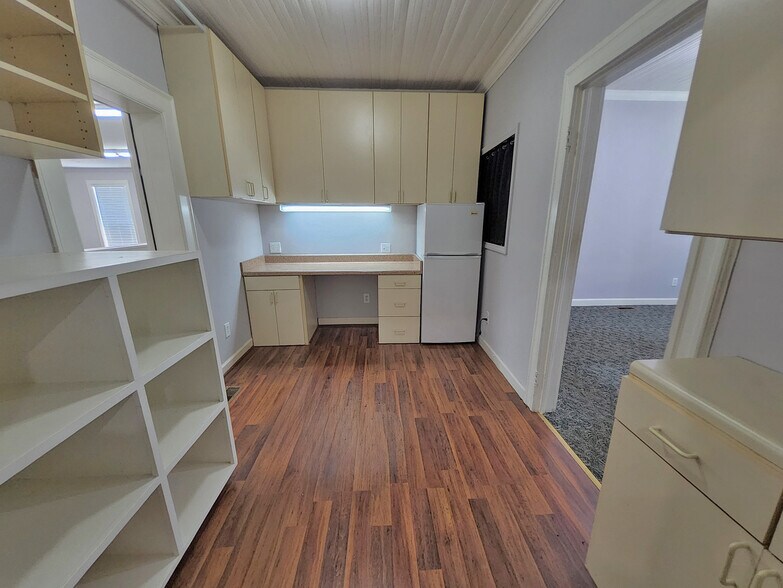 More Photos Of 191 Friarsgate Blvd, Irmo Flex For Sale