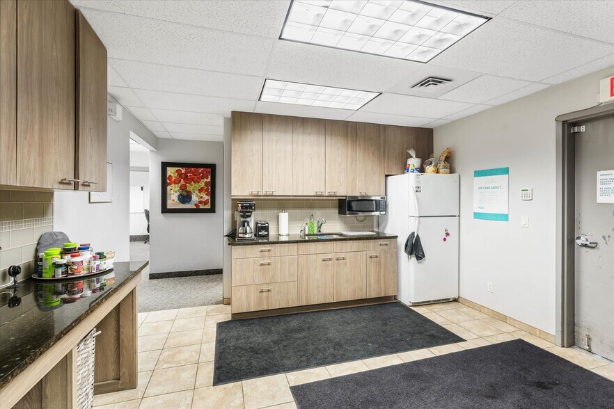 More Photos Of 702 E Idaho St, Kalispell Office For Sale