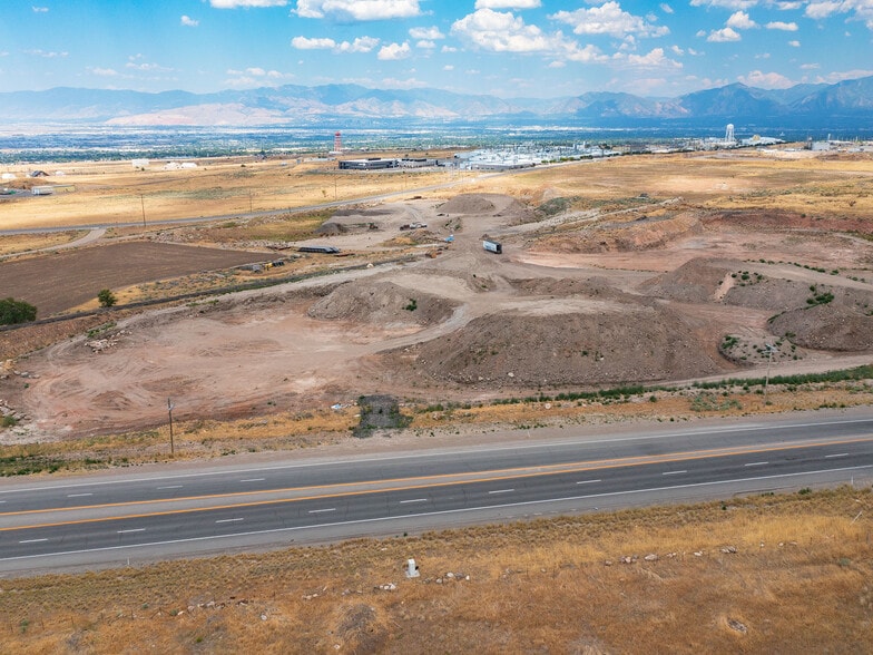 More Photos Of 7479 W 5400 S 5400 S, West Valley City Industrial For Lease