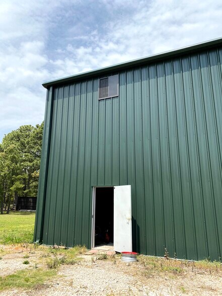 More Photos Of 440 Holly Ln, Allen Flex For Lease