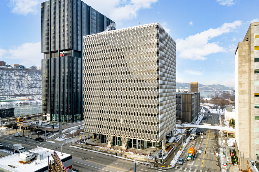 Primary Photo Of 60 Boulevard of the Allies, Pittsburgh Office For Lease