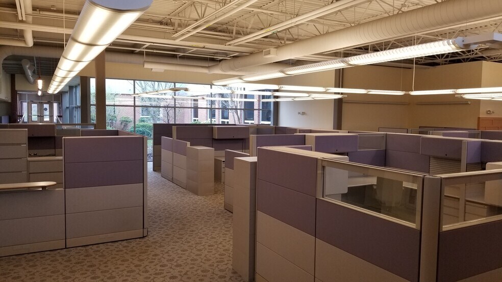 More Photos Of 64 Avenue Of Industry, Waterbury Warehouse For Sale