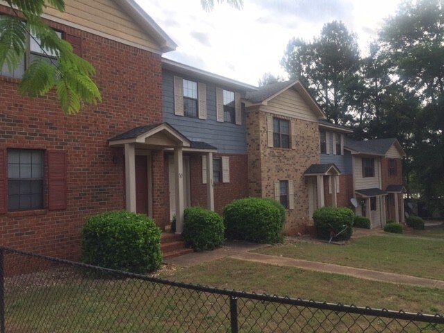 More Photos Of 305 Westchester Dr, Athens Apartments For Sale