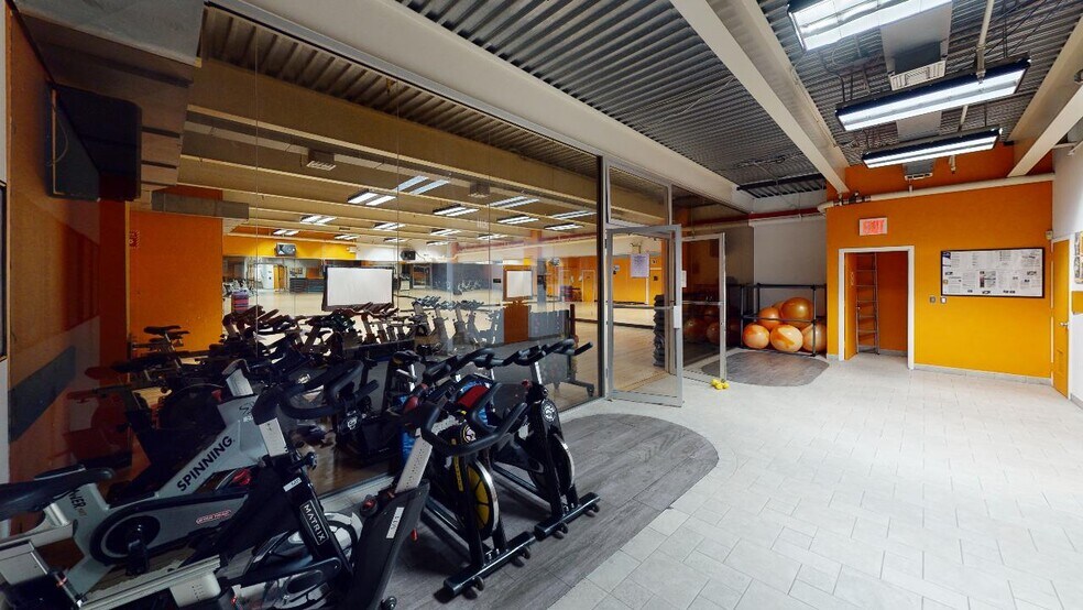 More Photos Of 65-75 Woodhaven Blvd, Flushing Storefront Retail Office For Sale