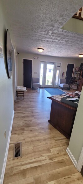 More Photos Of 74 N Orange St, Xenia Medical For Lease