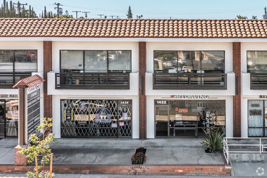 More Photos Of 1400-1448 E Katella Ave, Orange Storefront For Lease