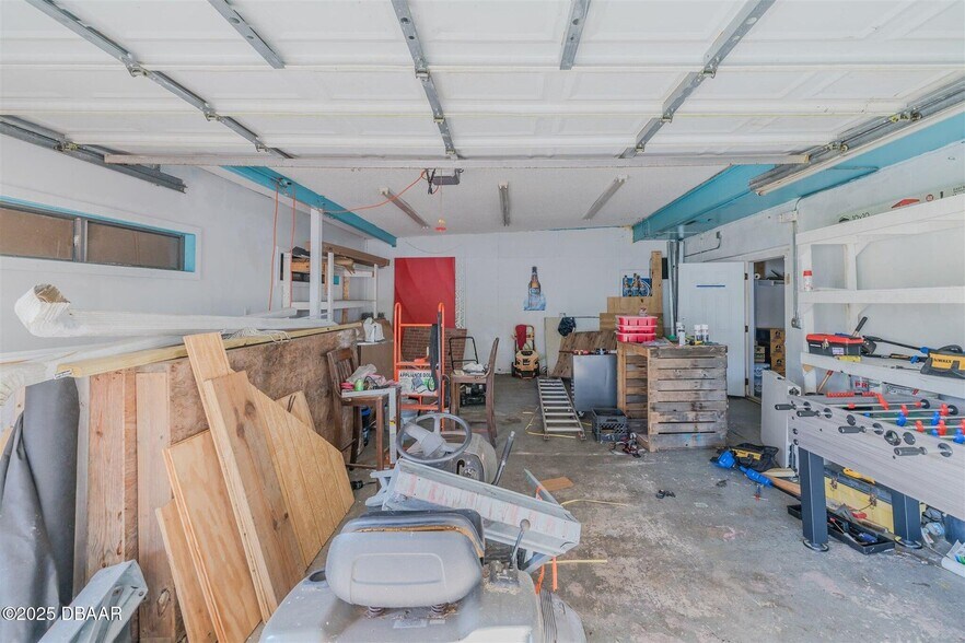 More Photos Of 1903 S Ridgewood Ave, Daytona Beach Bar For Sale