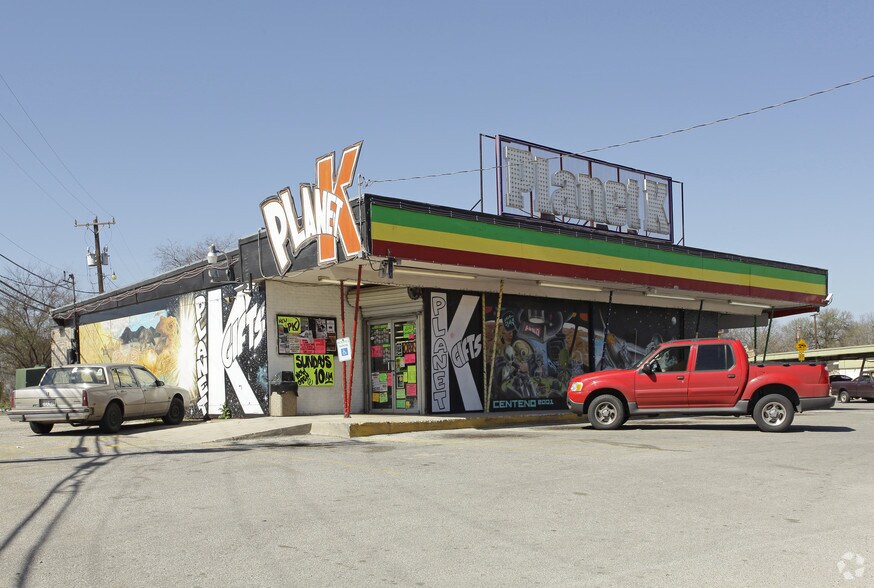 More Photos Of 2803 Goliad Rd, San Antonio Freestanding For Sale