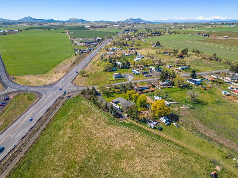 More Photos Of 1810 SW Highway 97, Madras Auto Dealership For Sale