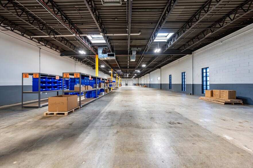 More Photos Of 380 North St, Teterboro Warehouse For Sale