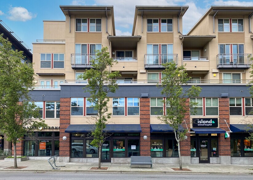 More Photos Of 2758 78th Ave SE, Mercer Island Multifamily For Sale