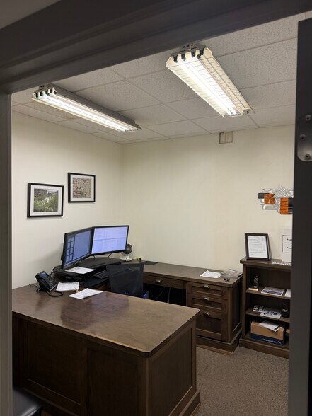 More Photos Of 2775 Midland Dr, Ogden Manufacturing For Sale