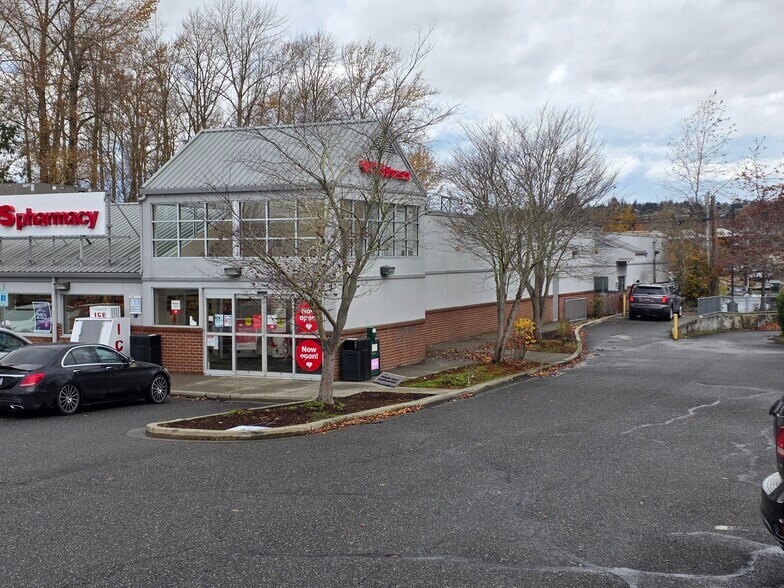 More Photos Of 5655 3rd Ave, Ferndale General Retail For Sale