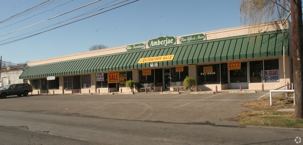 More Photos Of 5607-5609 San Pedro Ave, San Antonio Storefront For Sale