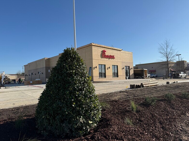 More Photos Of 2520 Lakeland Dr, Flowood Fast Food For Sale