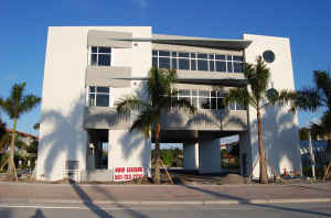 More Photos Of 3330 S Federal Hwy, Boynton Beach Medical For Lease