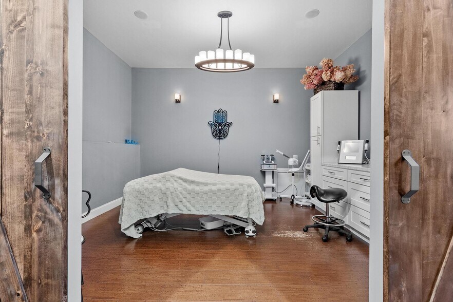 More Photos Of 22 Goddard St, Southbridge Apartments For Sale