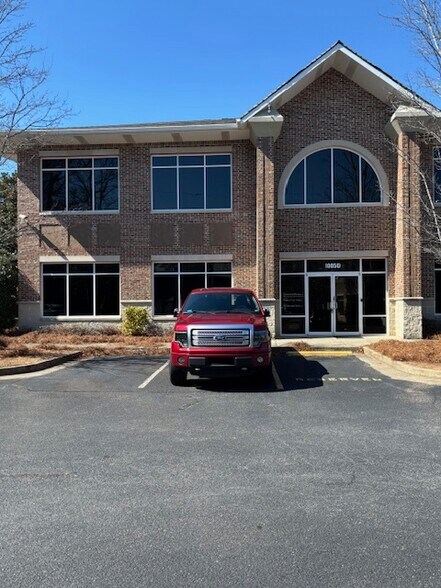 More Photos Of 10050 Medlock Bridge Rd, Johns Creek Office For Lease