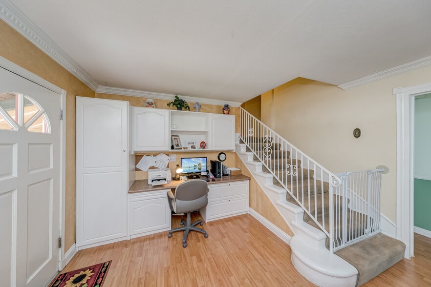 More Photos Of 9642 Dewey Dr, Garden Grove Schools For Sale