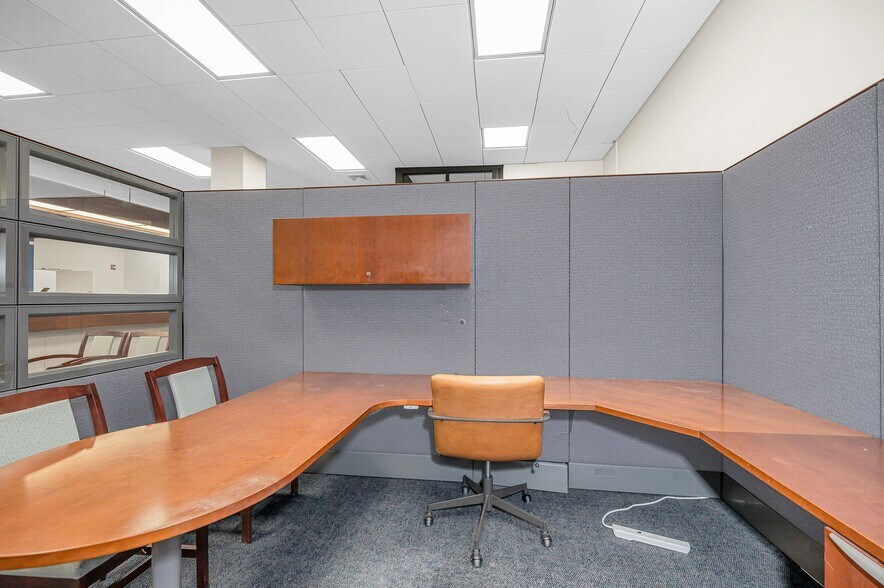 More Photos Of 50 Central St, Lowell Medical For Lease
