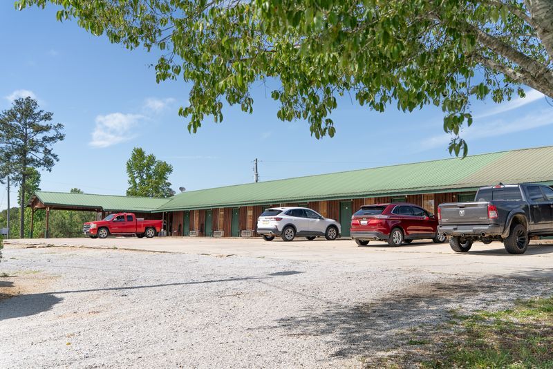Primary Photo Of 21979 Highway 431, Wedowee Hotel For Sale