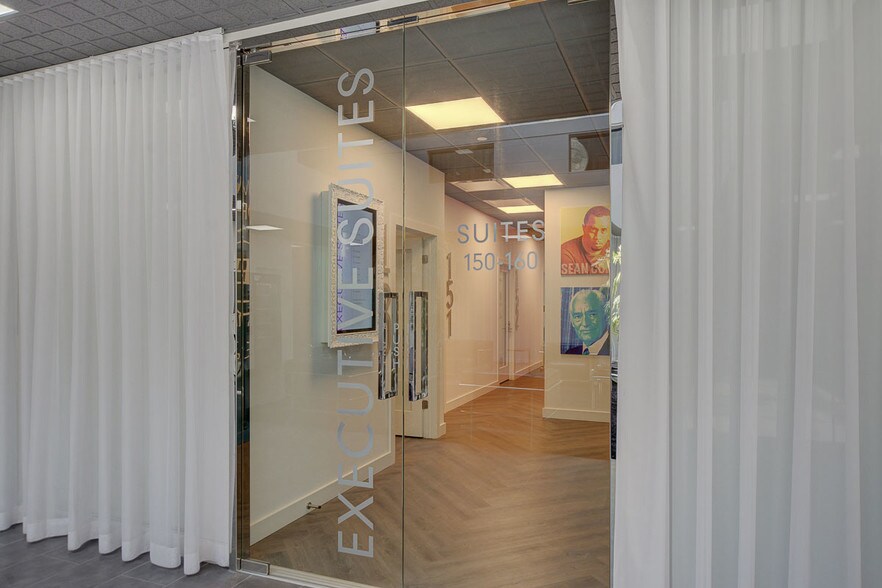 More Photos Of 3790 Paradise Rd, Las Vegas Coworking Space