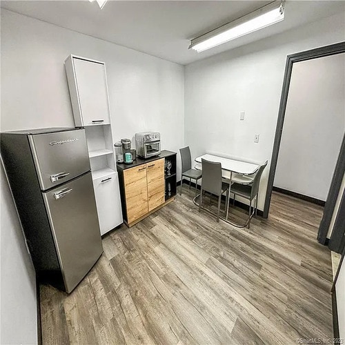 More Photos Of 85 River Rd, Canton Storefront Retail Office For Lease