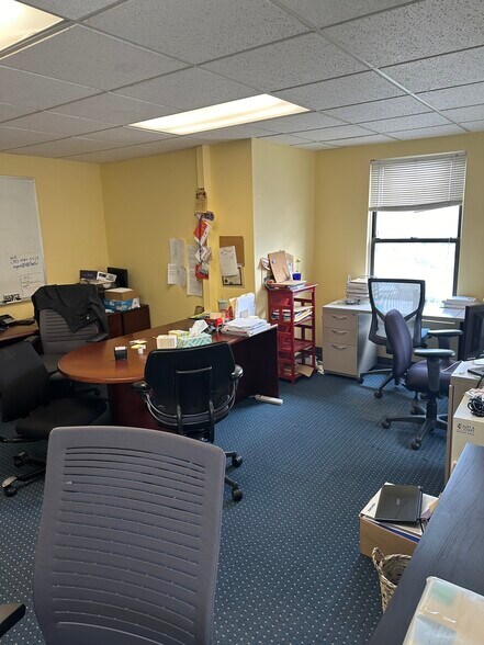 More Photos Of 1534 Dorchester Ave, Dorchester Storefront Retail Office For Lease