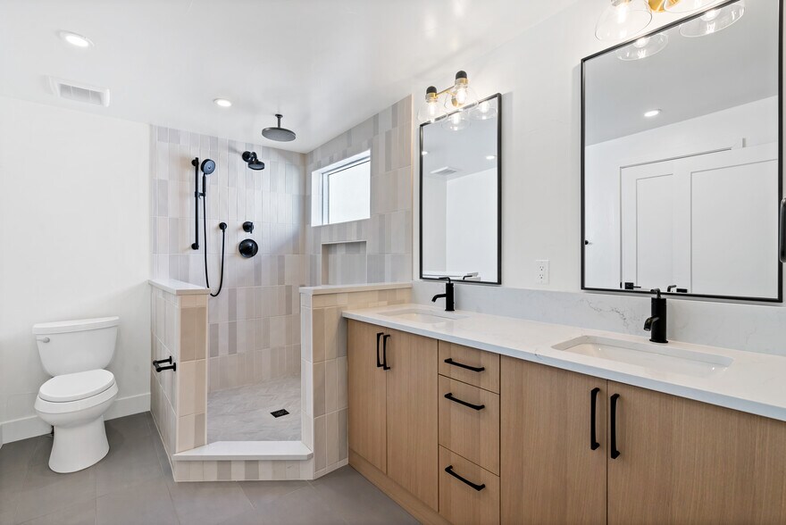 More Photos Of , Denver Multifamily For Sale