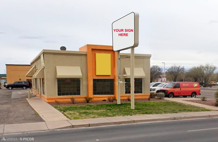 More Photos Of 101 E 5th St, Douglas Fast Food For Lease