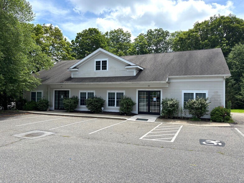 More Photos Of 1450 Southford Rd, Southbury Medical For Lease