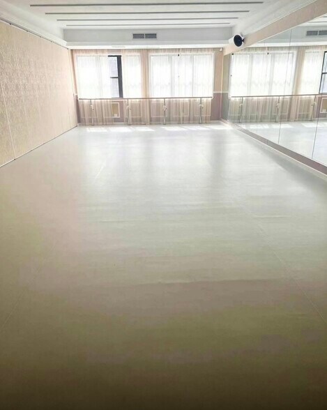 More Photos Of 2797-2799 86th St, Brooklyn Storefront Retail Office For Sale